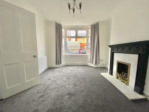 Lounge- click for photo gallery